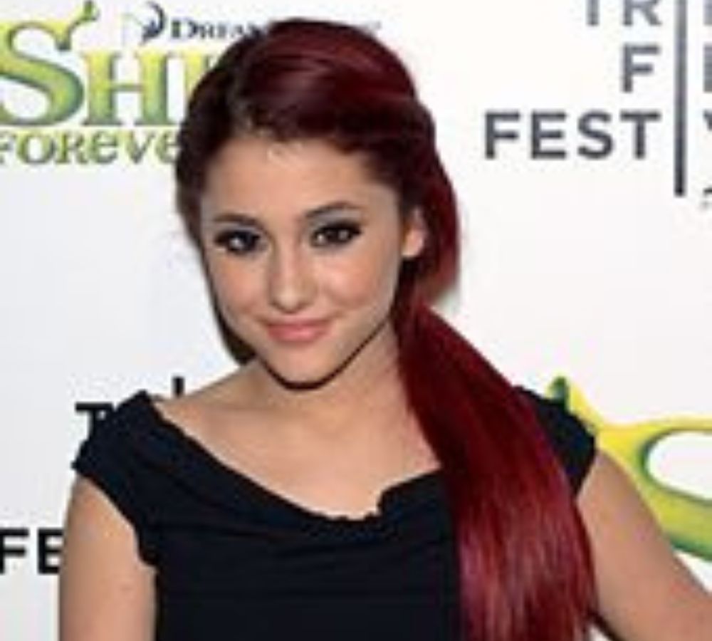 ariana-grande-net-worth - Flash Uganda Media